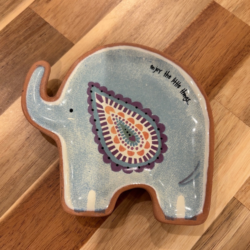 Natural Life elephant jewelry dish and cup set